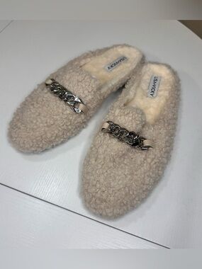 Lisa Vicky Cream Faux-Shearling Chain-Trim Mule